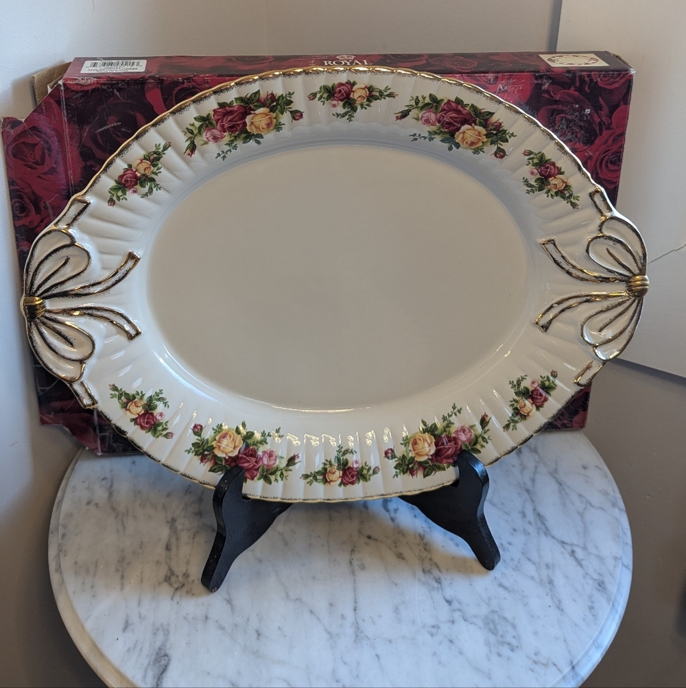 White and Gold Floral Platter